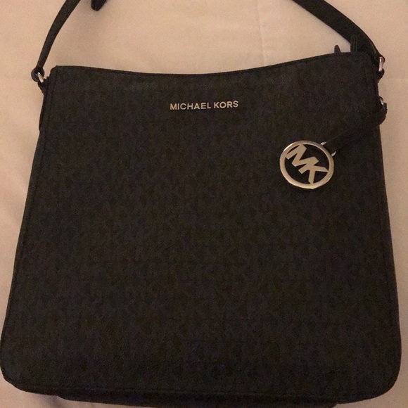 mk crossbody purse